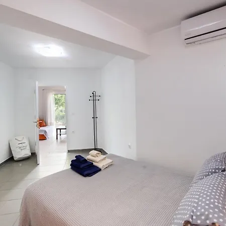 Apartment A&A Cozy Apartment Frini Lefkada City