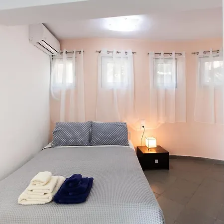 A&A Cozy Apartment Frini